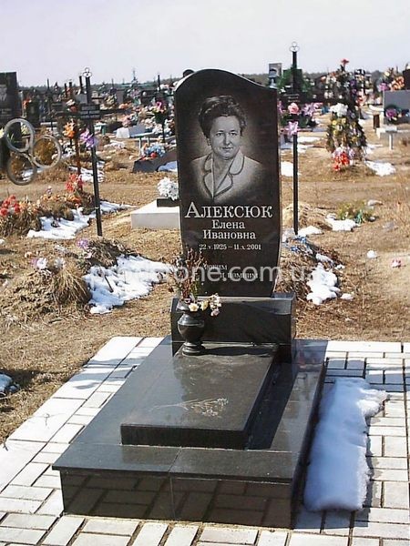 Одинарний пам'ятник №6