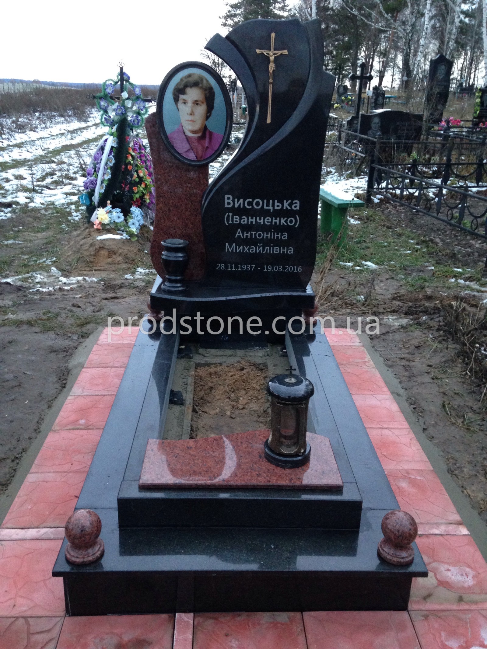 Одинарний пам'ятник №21