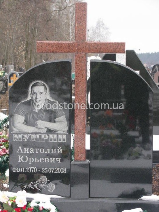 Подвійний пам'ятник №6